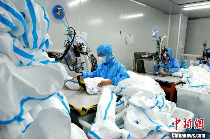 探访福建防疫物资生产基地：海外订单红火